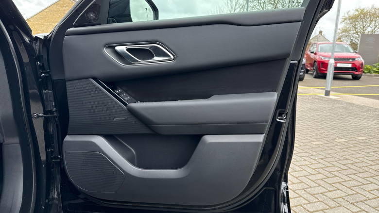 Land Rover Range Rover Velar 2.0 P400e Dynamic SE 5dr Auto Estate